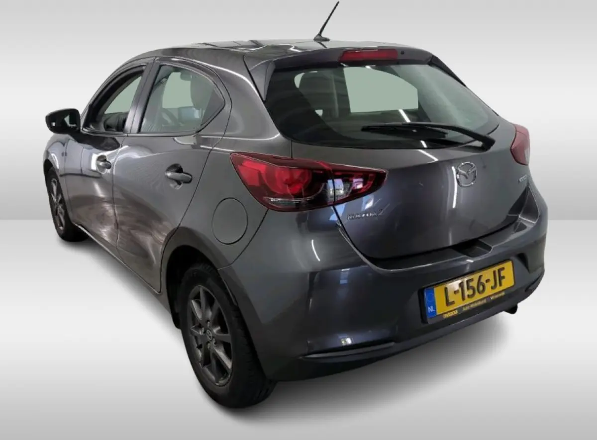 1.5 Automaat Skyactiv-G Comfort / Pdc+Camera / 5drs./ Airco / Radio-multimedia / Lmvelgen /