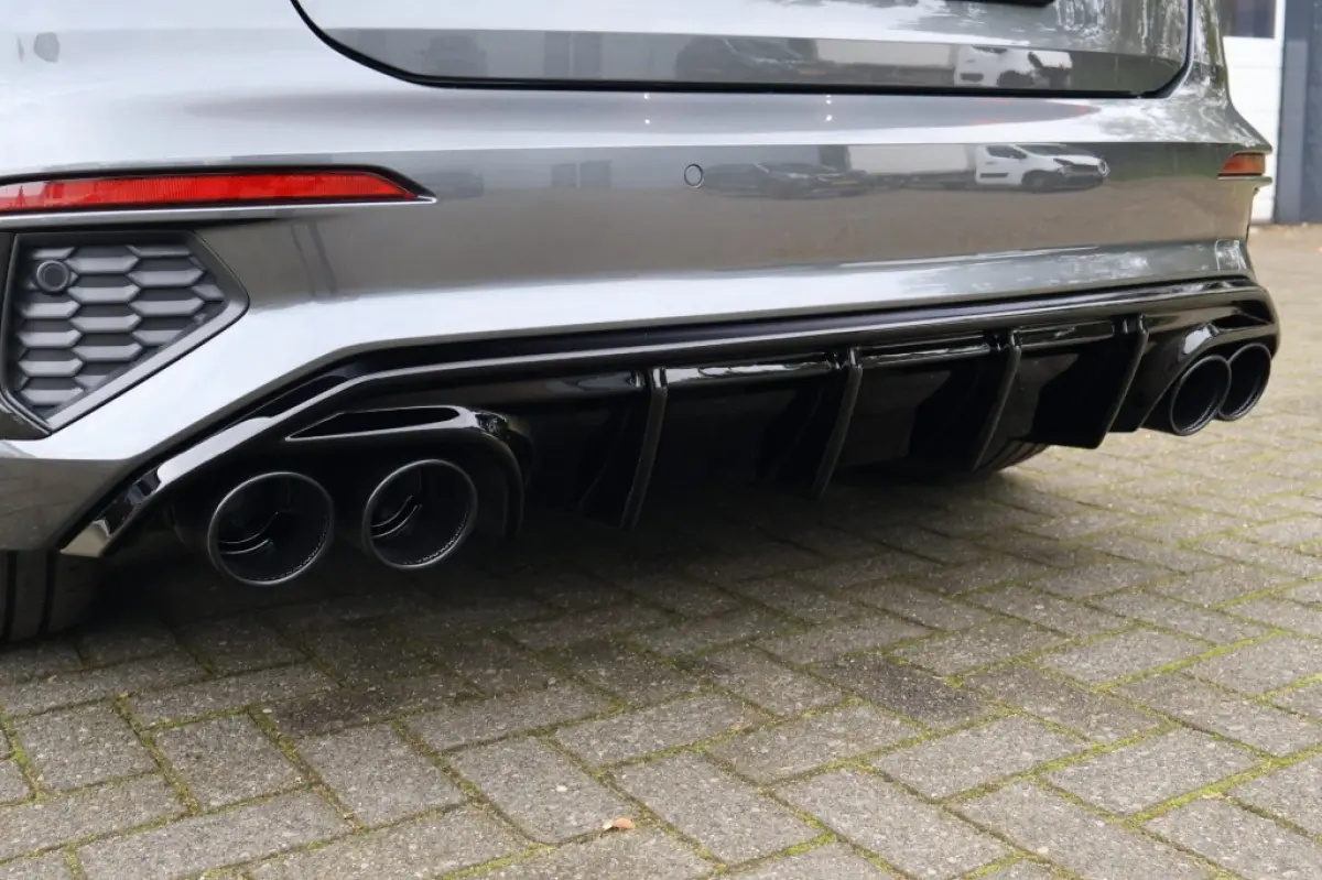 45 TFSIe (245pk) 3X S-line S3 Look B&O/LED/Alcantara/19 inch/Keyless/Sfeer