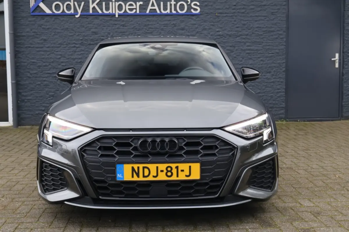 45 TFSIe (245pk) 3X S-line S3 Look B&O/LED/Alcantara/19 inch/Keyless/Sfeer