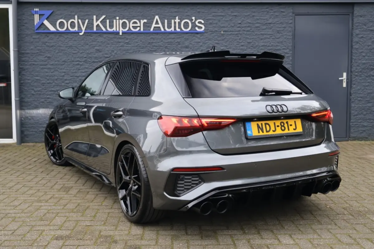 45 TFSIe (245pk) 3X S-line S3 Look B&O/LED/Alcantara/19 inch/Keyless/Sfeer