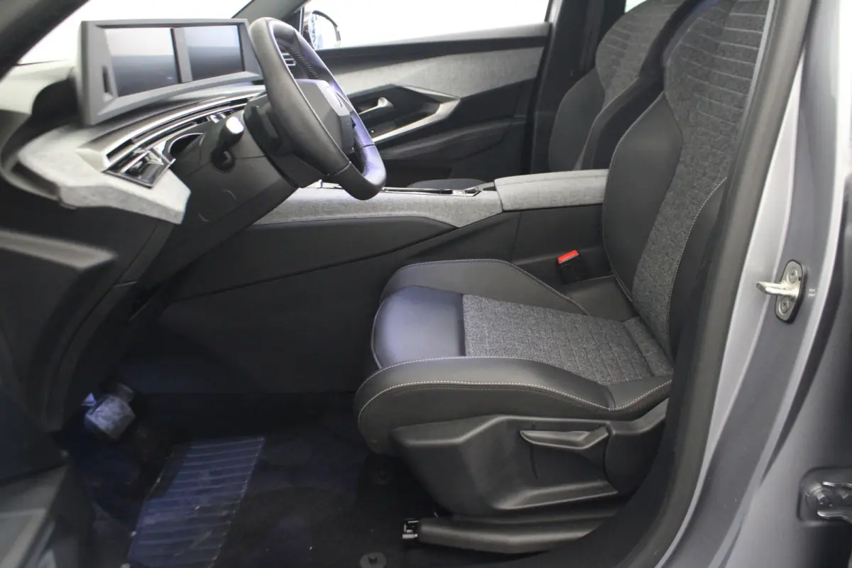 1.6 plug-in Hybrid 195 Allure |Camera|