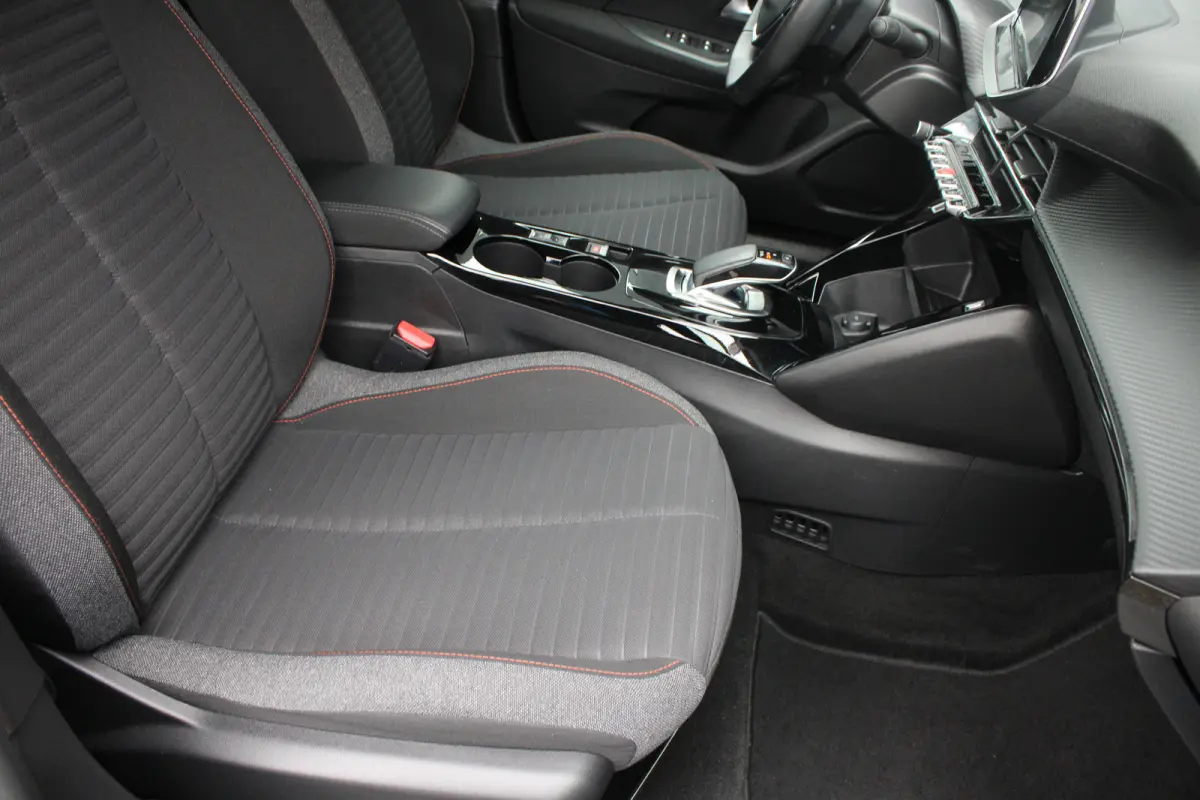 EV Active 50 kWh | Fase 3 laden | SOH 94,31% | Navi by app | Apple carplay | Trekhaak | Bluetooth | NL auto | 21.000km |