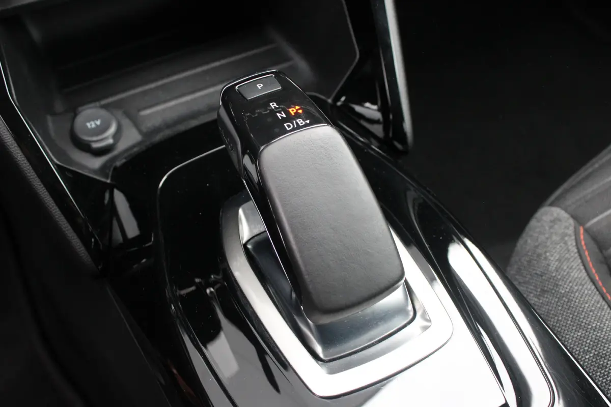 EV Active 50 kWh | Fase 3 laden | SOH 94,31% | Navi by app | Apple carplay | Trekhaak | Bluetooth | NL auto | 21.000km |