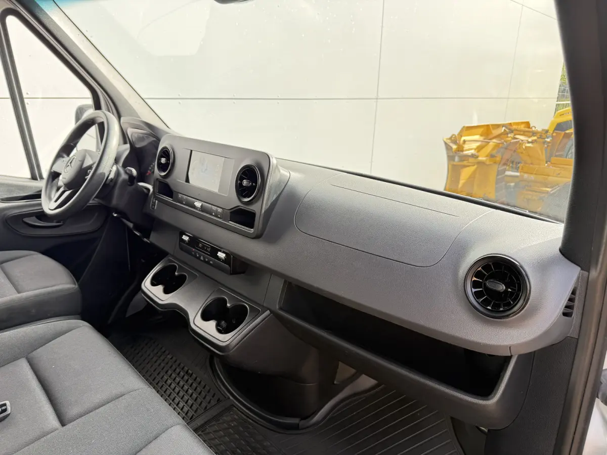 215 1.9 CDI Automaat L2H2 Climate Control Apple Carplay MBUX Camera Parkeersensoren v+a