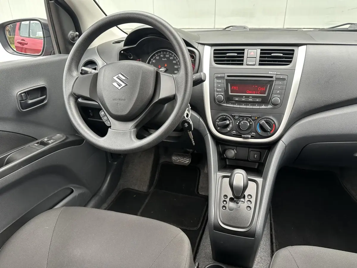 1.0 Comfort airco, automaat!