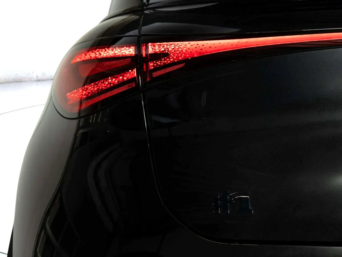 BRABUS 66 kWh