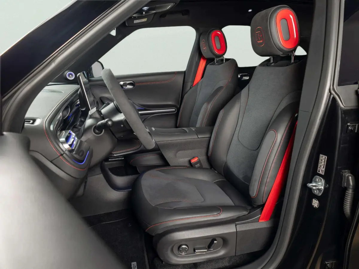 BRABUS 66 kWh