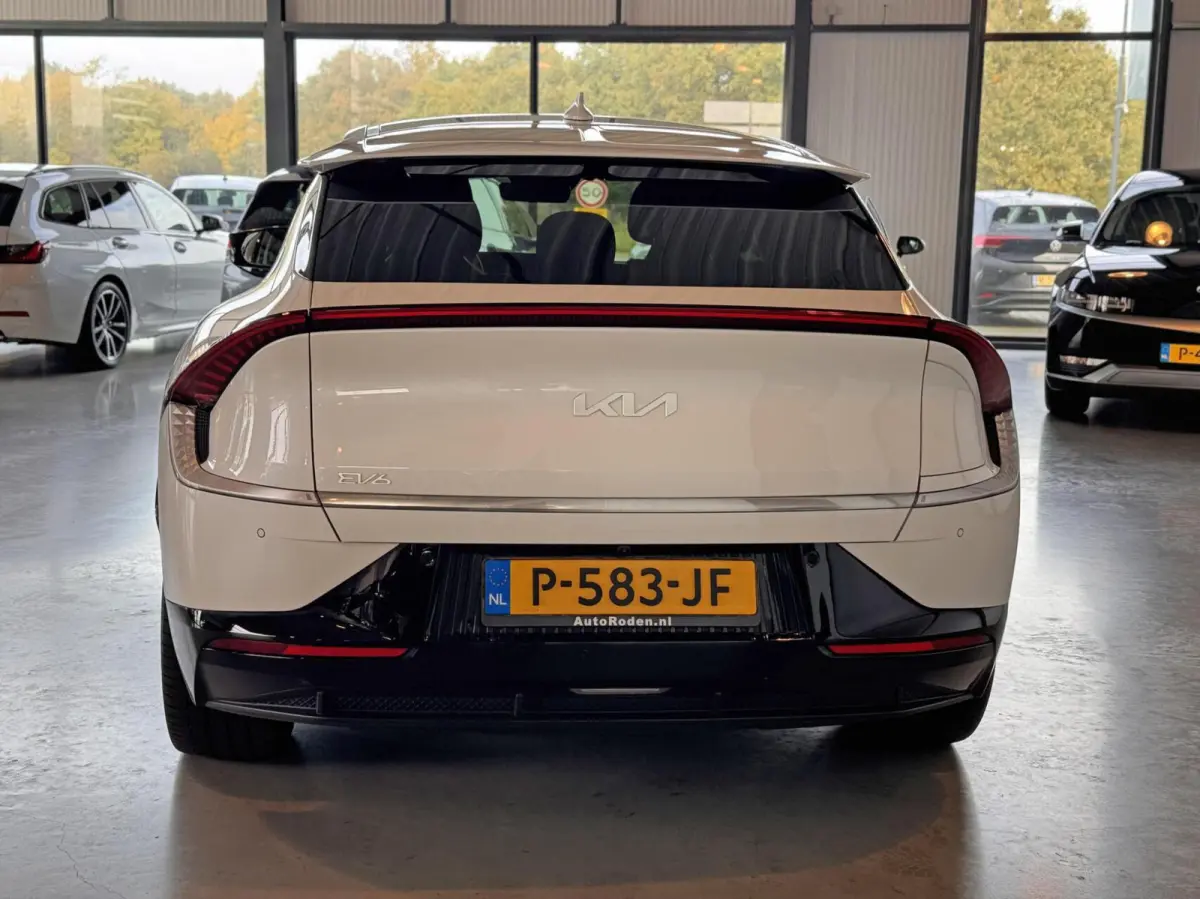 Plus 168kW/77,4 kWh RWD Plus|SoH 95,3%|Meridian Surround|