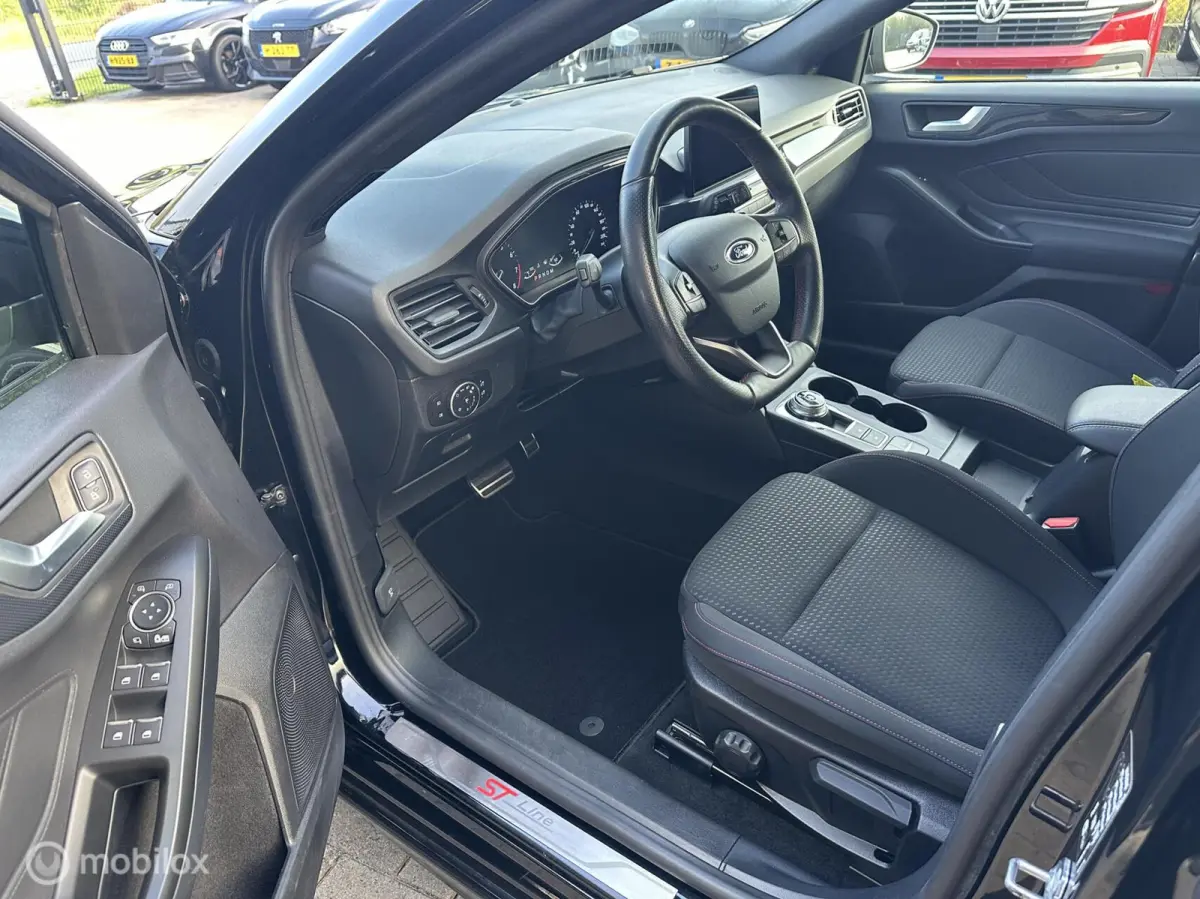 1.0 EcoBoost Titanium ST-Line Automaat