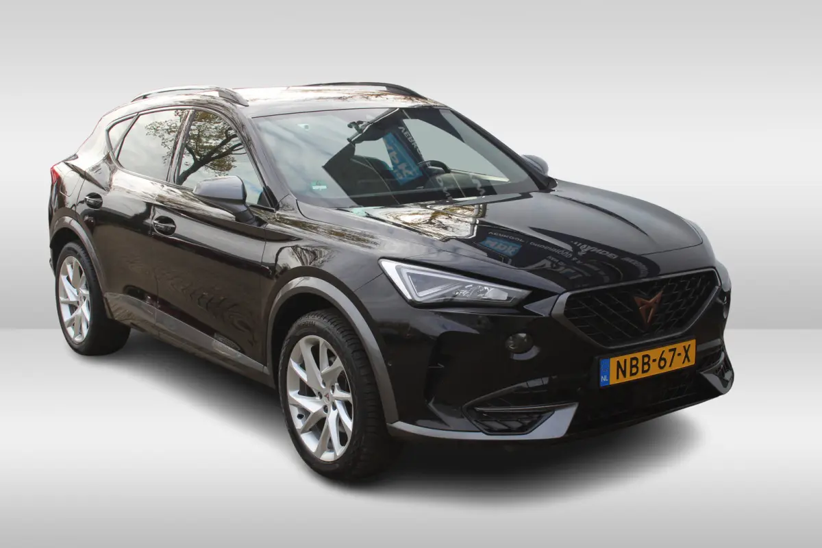 1.4 TSI e-Hybrid Essential Cruise control adaptief l stuur verwarmd l Voorstoelen verwarmd l Apple Carplay/Android Auto