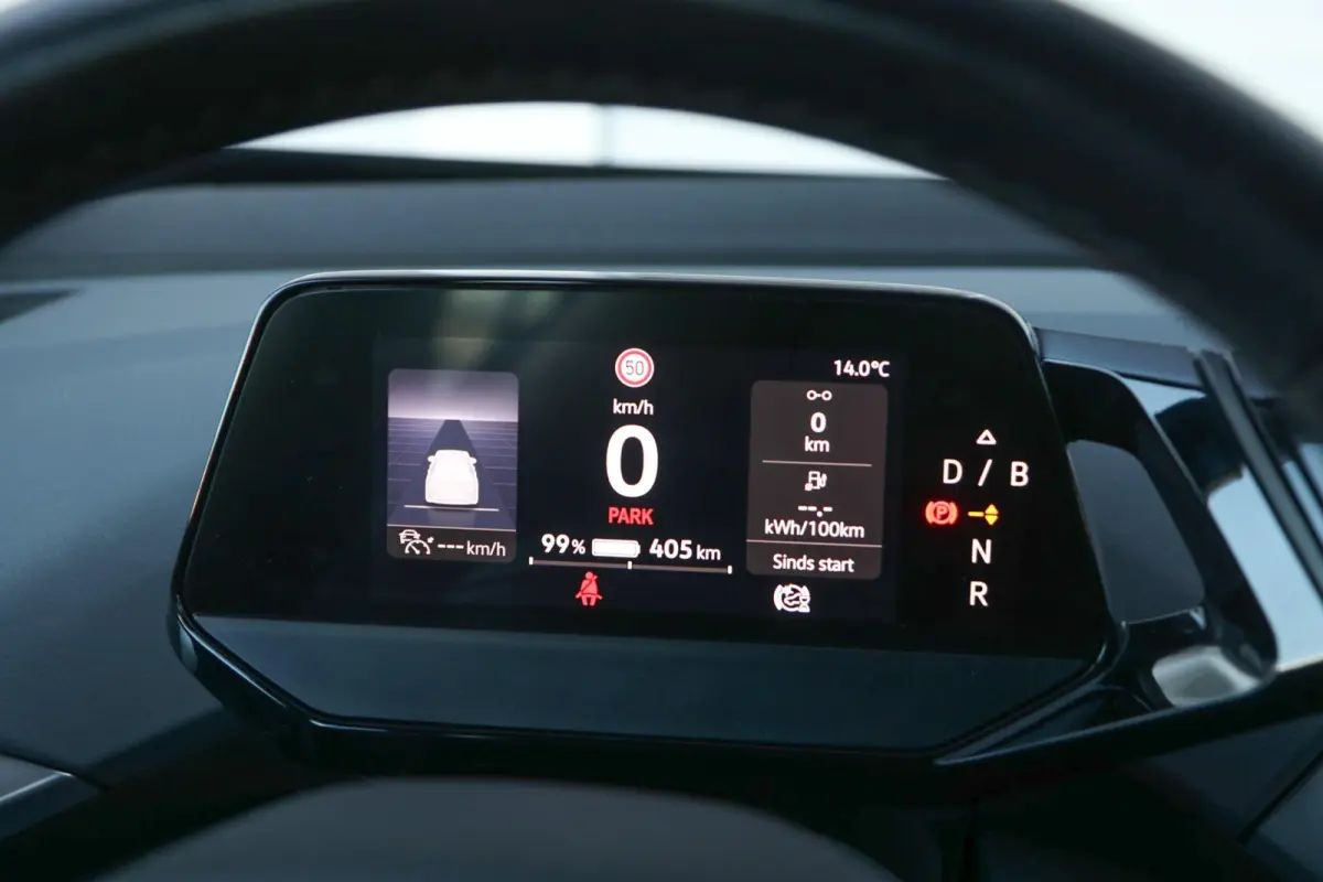204pk Life 77 kWh | SoH 93% | Navigatie | App Connect | Stoelverwarming