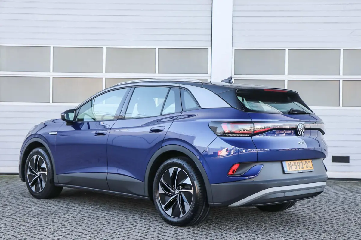 204pk Life 77 kWh | SoH 93% | Navigatie | App Connect | Stoelverwarming