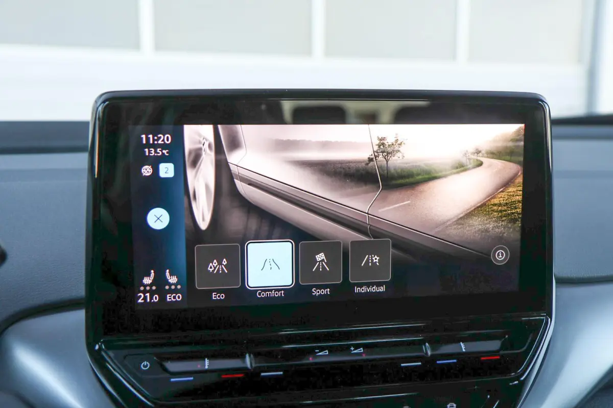 204pk Life 77 kWh | SoH 93% | Navigatie | App Connect | Stoelverwarming