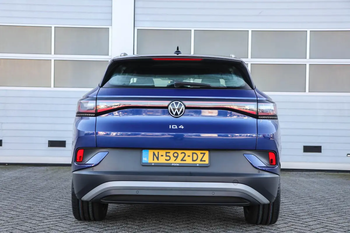 204pk Life 77 kWh | SoH 93% | Navigatie | App Connect | Stoelverwarming