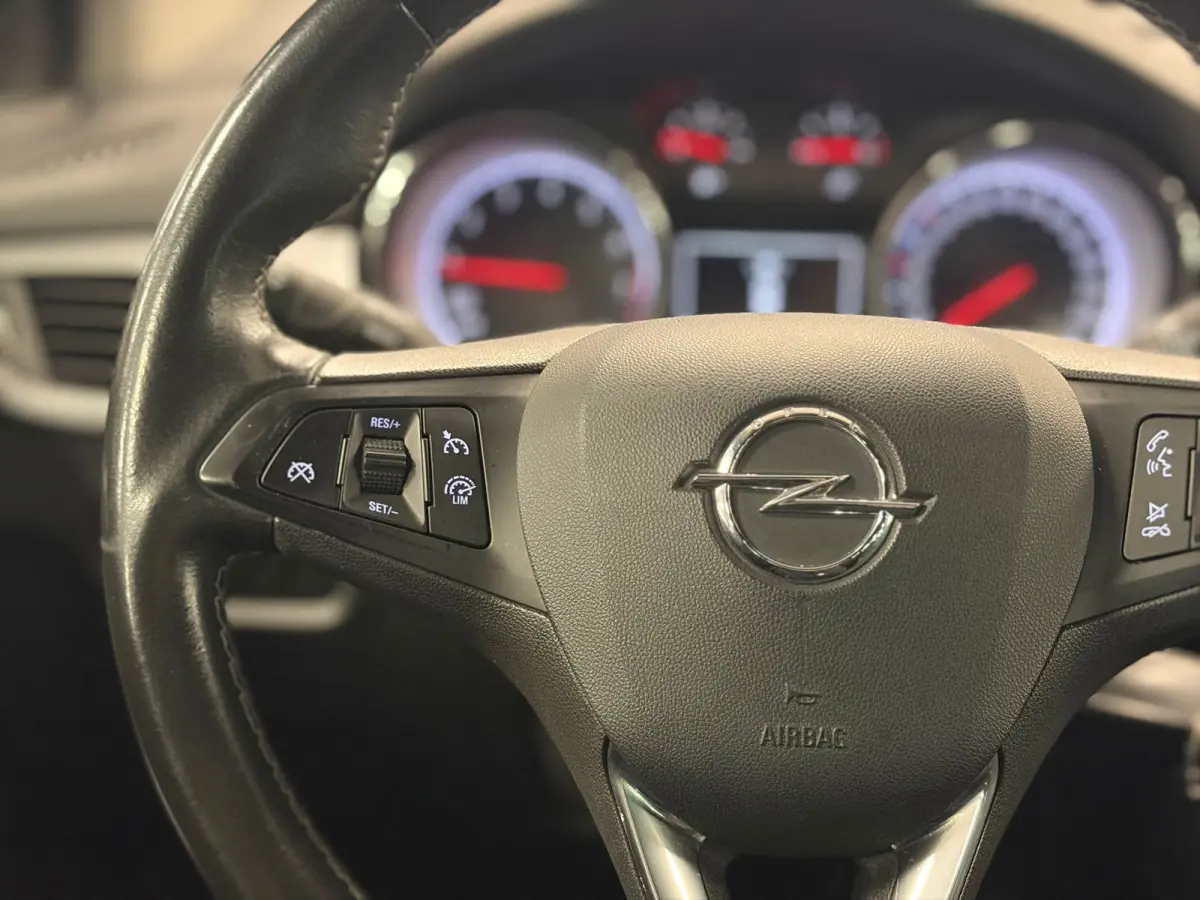 1.2 Business Edition*NAP*Camera*Trekhaak*Cruise-Control*PDC*Led*