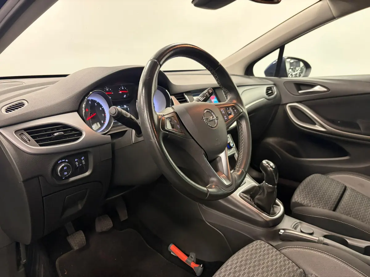 1.2 Business Edition*NAP*Camera*Trekhaak*Cruise-Control*PDC*Led*