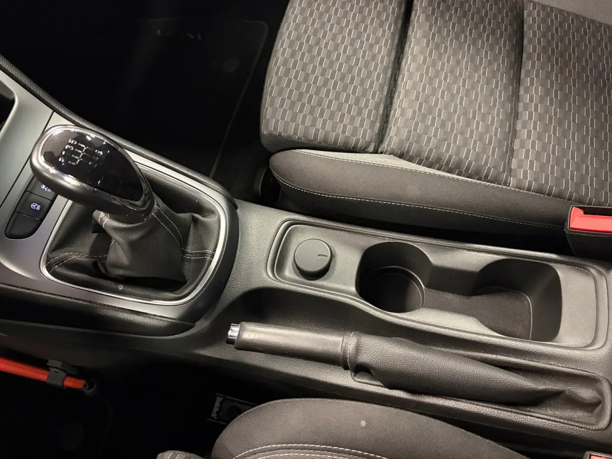 1.2 Business Edition*NAP*Camera*Trekhaak*Cruise-Control*PDC*Led*