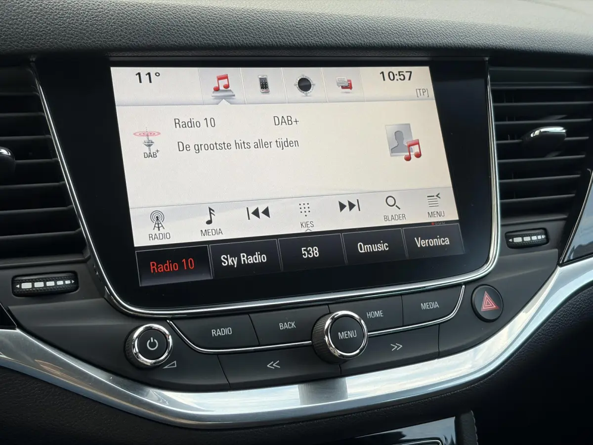 1.4 Innovation ✓2e Eigenaar✓Carplay✓Keyless✓Camera✓Halfleder✓Navi✓Clima✓Cruise✓150pk✓Pdc V+A✓Rijstrooksensor✓6 Bak✓Dodehoeksensor✓17''Lm velgen✓Recent Beurt geh