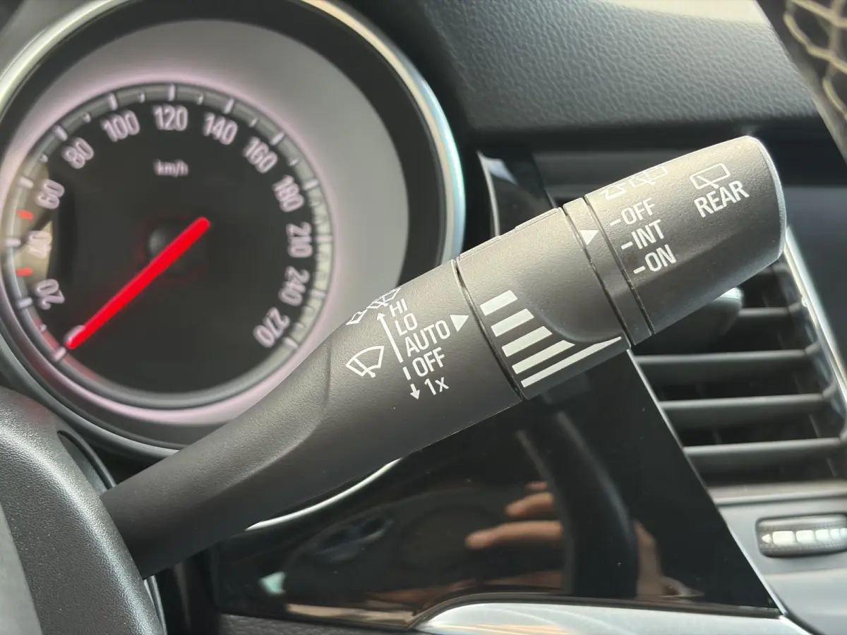 1.4 Innovation ✓2e Eigenaar✓Carplay✓Keyless✓Camera✓Halfleder✓Navi✓Clima✓Cruise✓150pk✓Pdc V+A✓Rijstrooksensor✓6 Bak✓Dodehoeksensor✓17''Lm velgen✓Recent Beurt geh