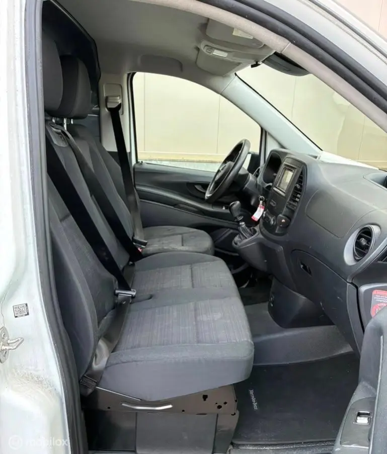 111 CDI Lang AIRCO € 5750,- + 21% BTW / TAX