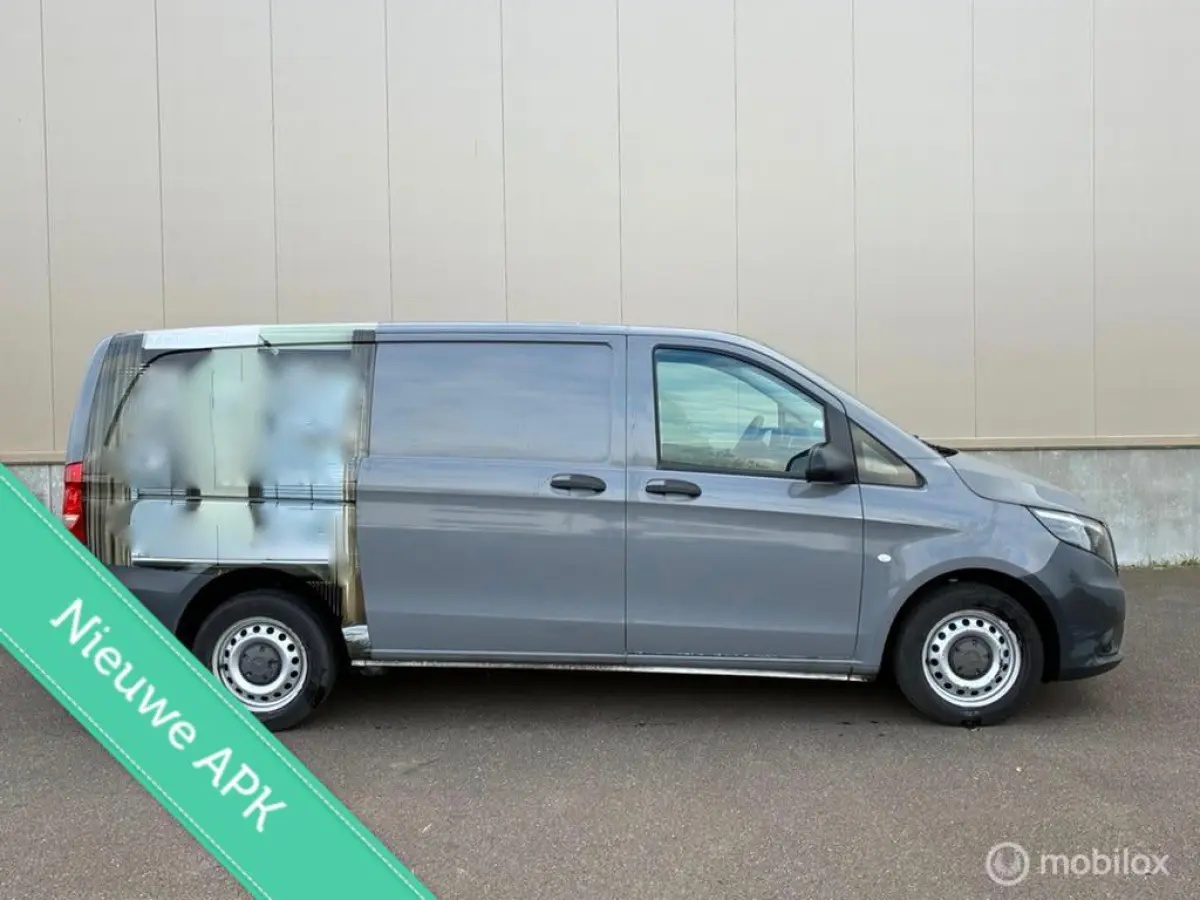 111 CDI Lang AIRCO € 5750,- + 21% BTW / TAX