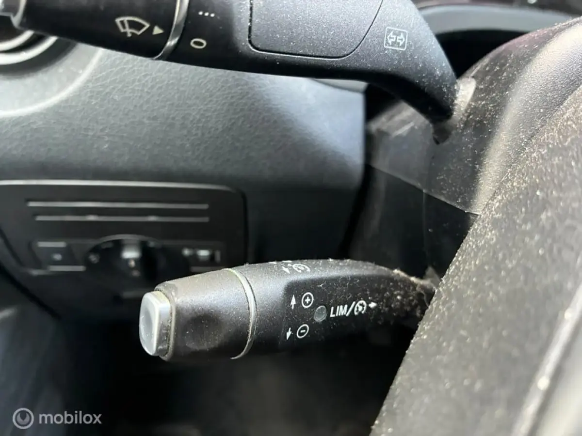 111 CDI Lang AIRCO € 5750,- + 21% BTW / TAX