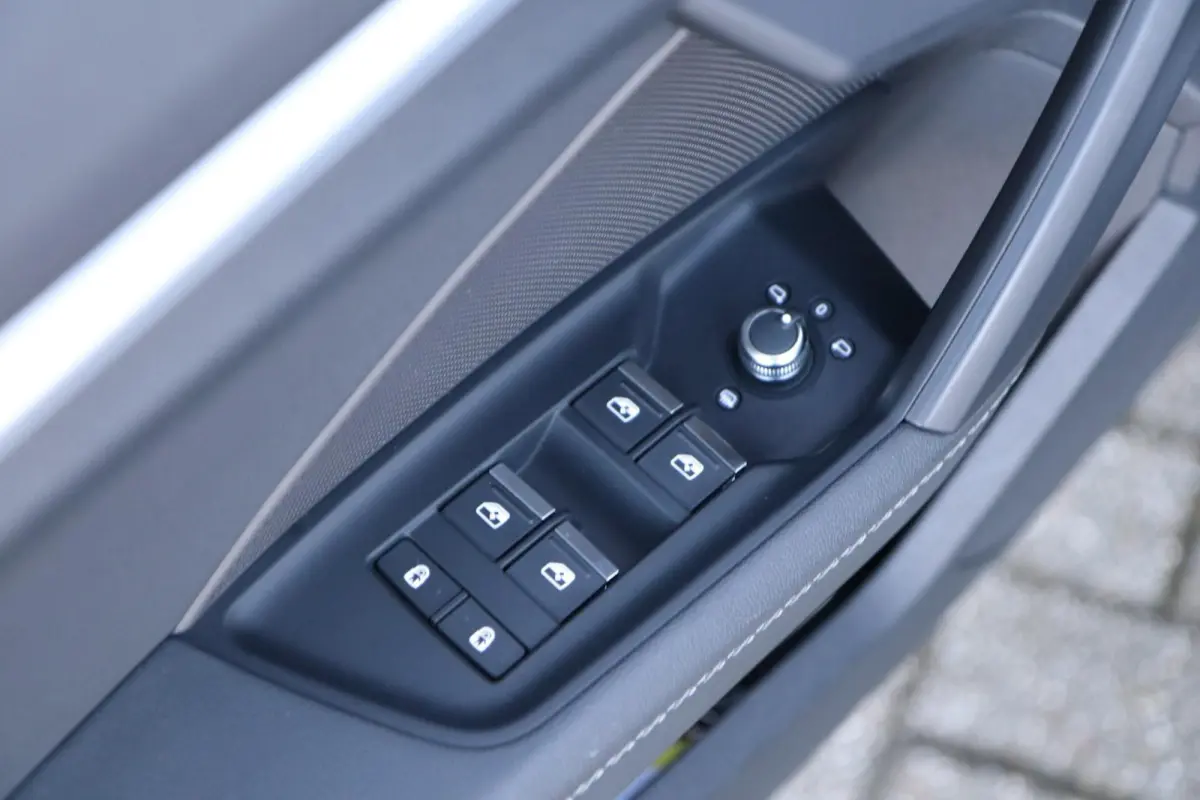 35 TFSI 150pk S-tronic S edition | Panoramadak | Trekhaak | 18'' Audi Sport Velgen