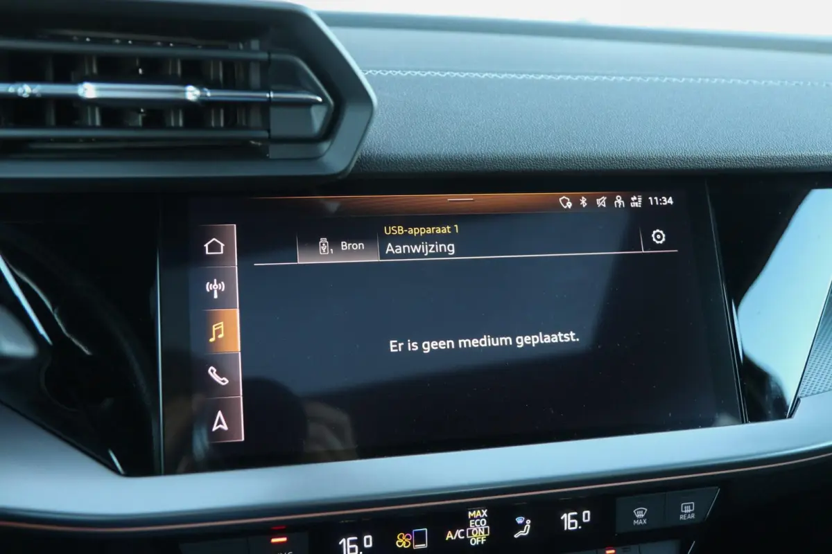 35 TFSI 150pk S-tronic S edition | Panoramadak | Trekhaak | 18'' Audi Sport Velgen