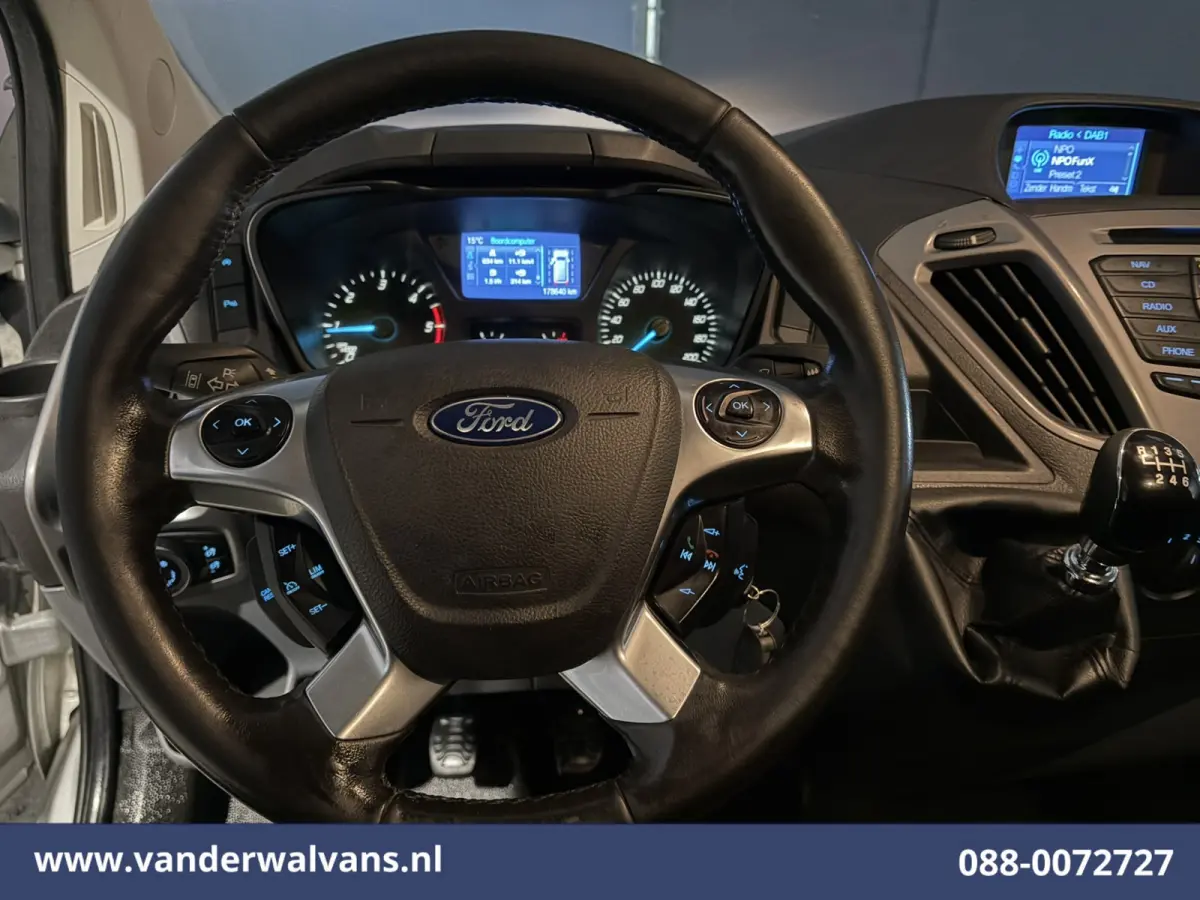 2.2 TDCI L1H1 Airco | LM-velgen | Camera | Navigatie | Trekhaak | Cruisecontrol Parkeersensoren, Bijrijdersbank