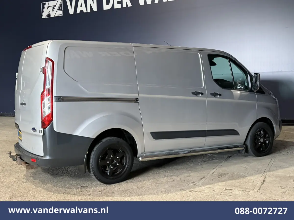2.2 TDCI L1H1 Airco | LM-velgen | Camera | Navigatie | Trekhaak | Cruisecontrol Parkeersensoren, Bijrijdersbank