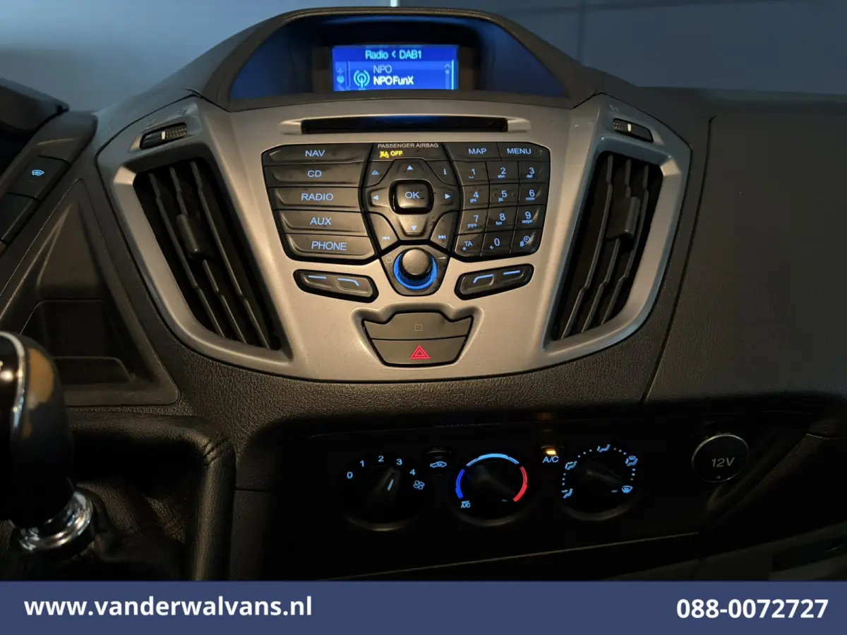 2.2 TDCI L1H1 Airco | LM-velgen | Camera | Navigatie | Trekhaak | Cruisecontrol Parkeersensoren, Bijrijdersbank