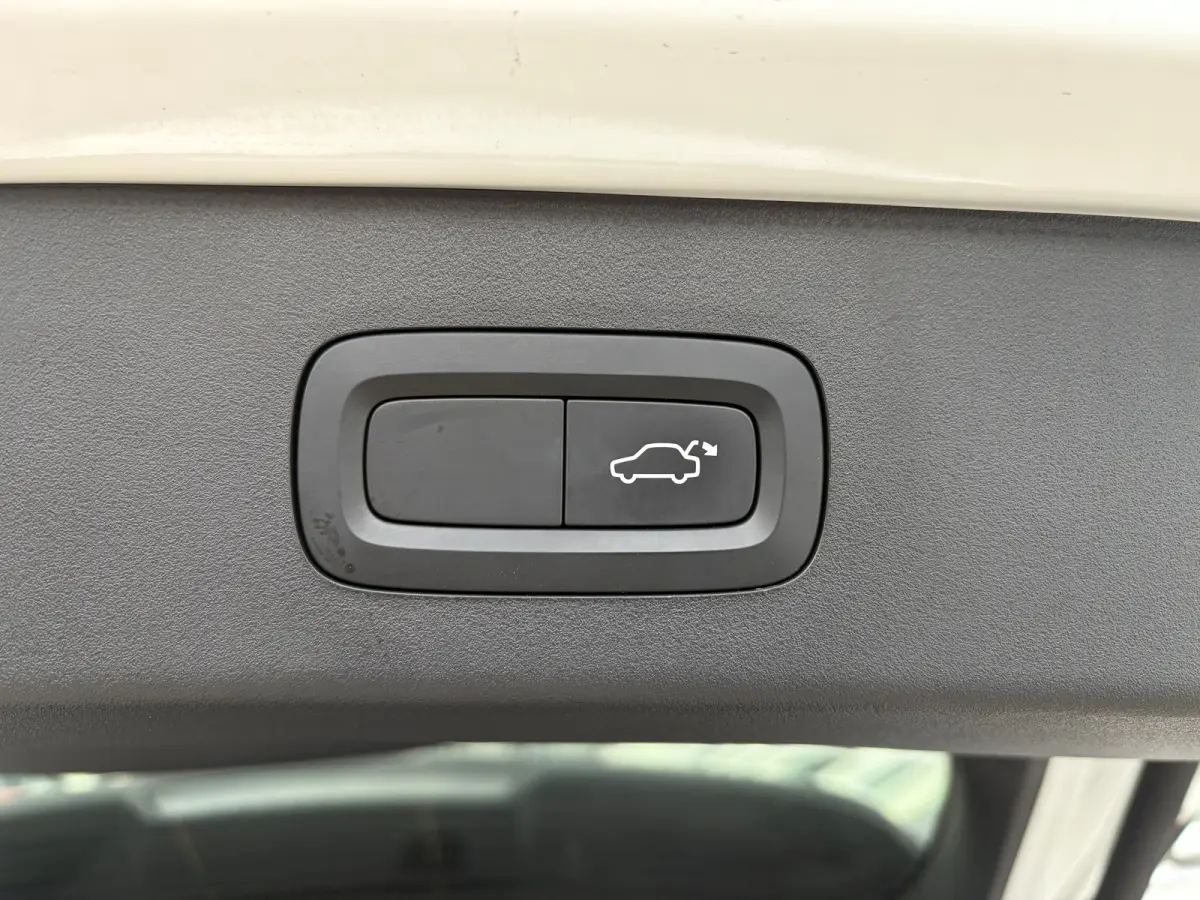 1.5 More Nieuw model / 01| Apple Carplay/Android Auto|telefoonintegratie premium | Cruise control adaptief | Elektrisch glazen panorama-dak