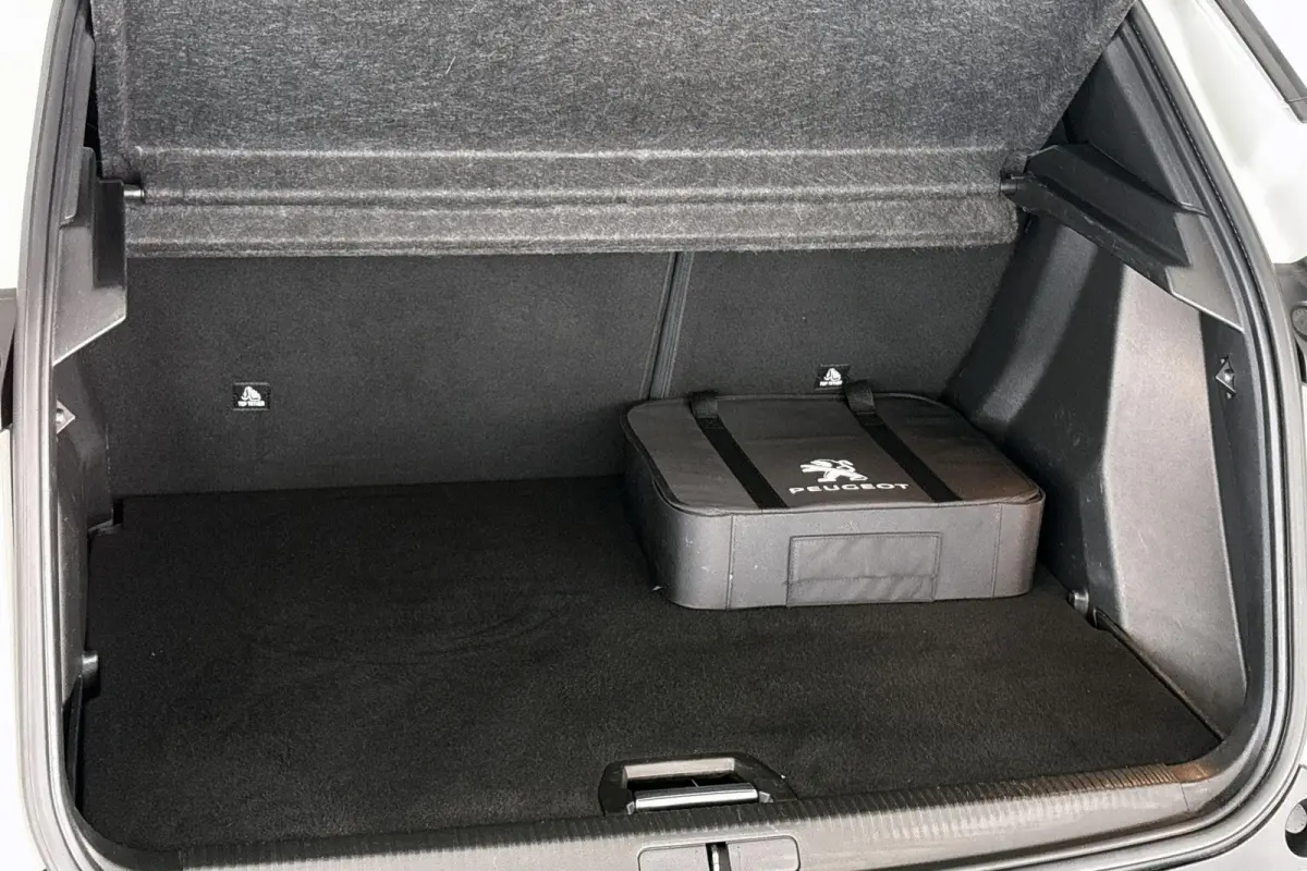 EV GT Pack 50 kWh Pano Stoelverwarming Keyless Camera
