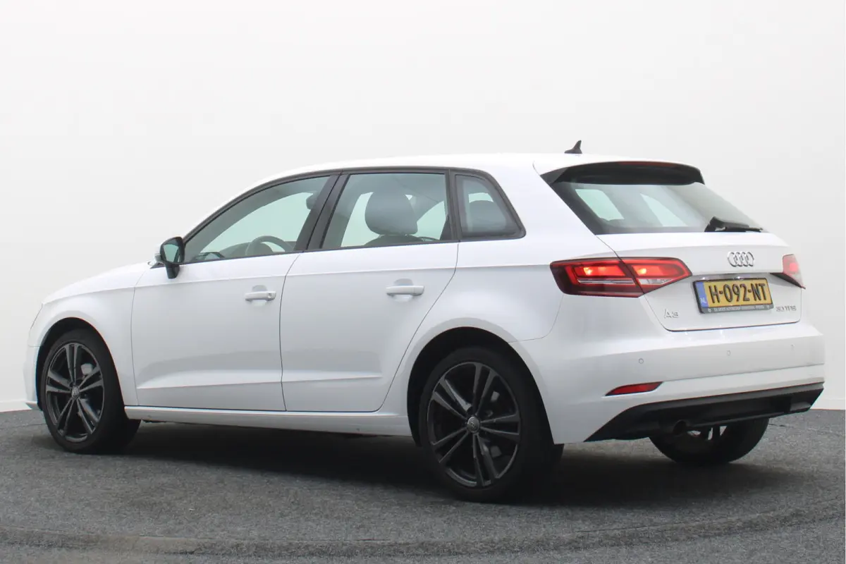 30 TFSI Pro Line Eerste Eigenaar, 5-Deurs, Airco, Cruise, Navigatie, Bluetooth, PDC, 18''