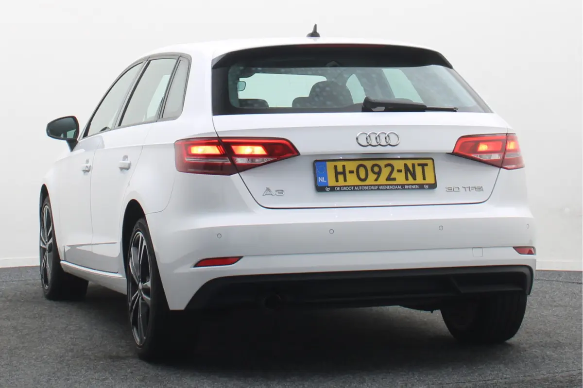 30 TFSI Pro Line Eerste Eigenaar, 5-Deurs, Airco, Cruise, Navigatie, Bluetooth, PDC, 18''