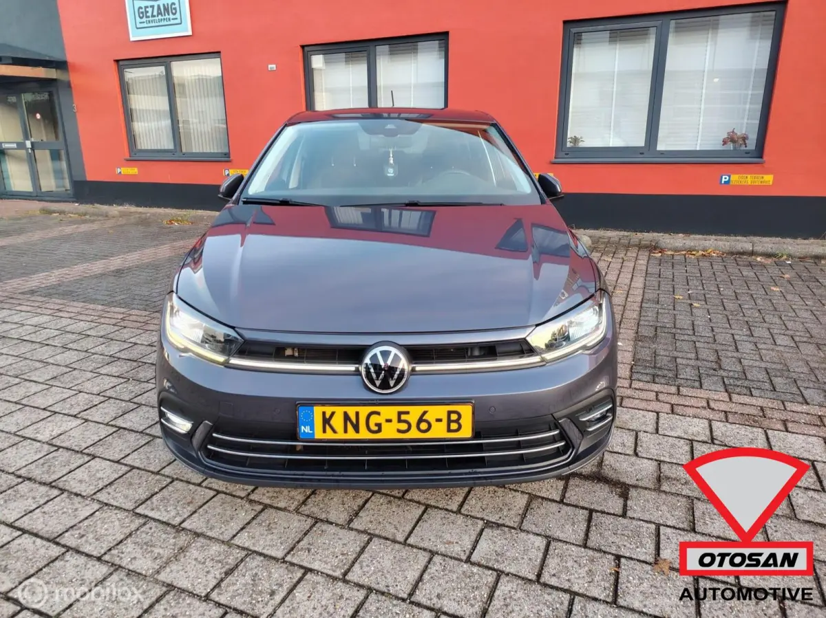 1.0 TSI dsg HIGHLINE LEDER IQ LIGHTS CAMERA