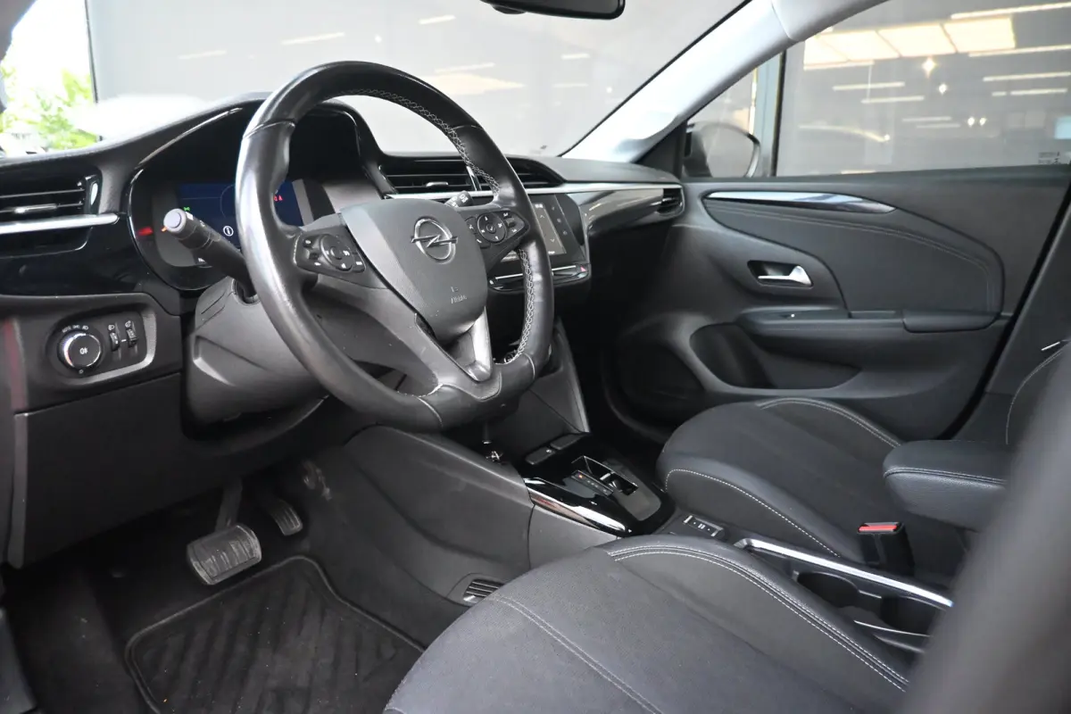 Elegance 50 kWh 89,7%SOH! 3 Fase | 1e Eigenaar | Dealeronderhouden | AllSeason | Navigatie by App | !!