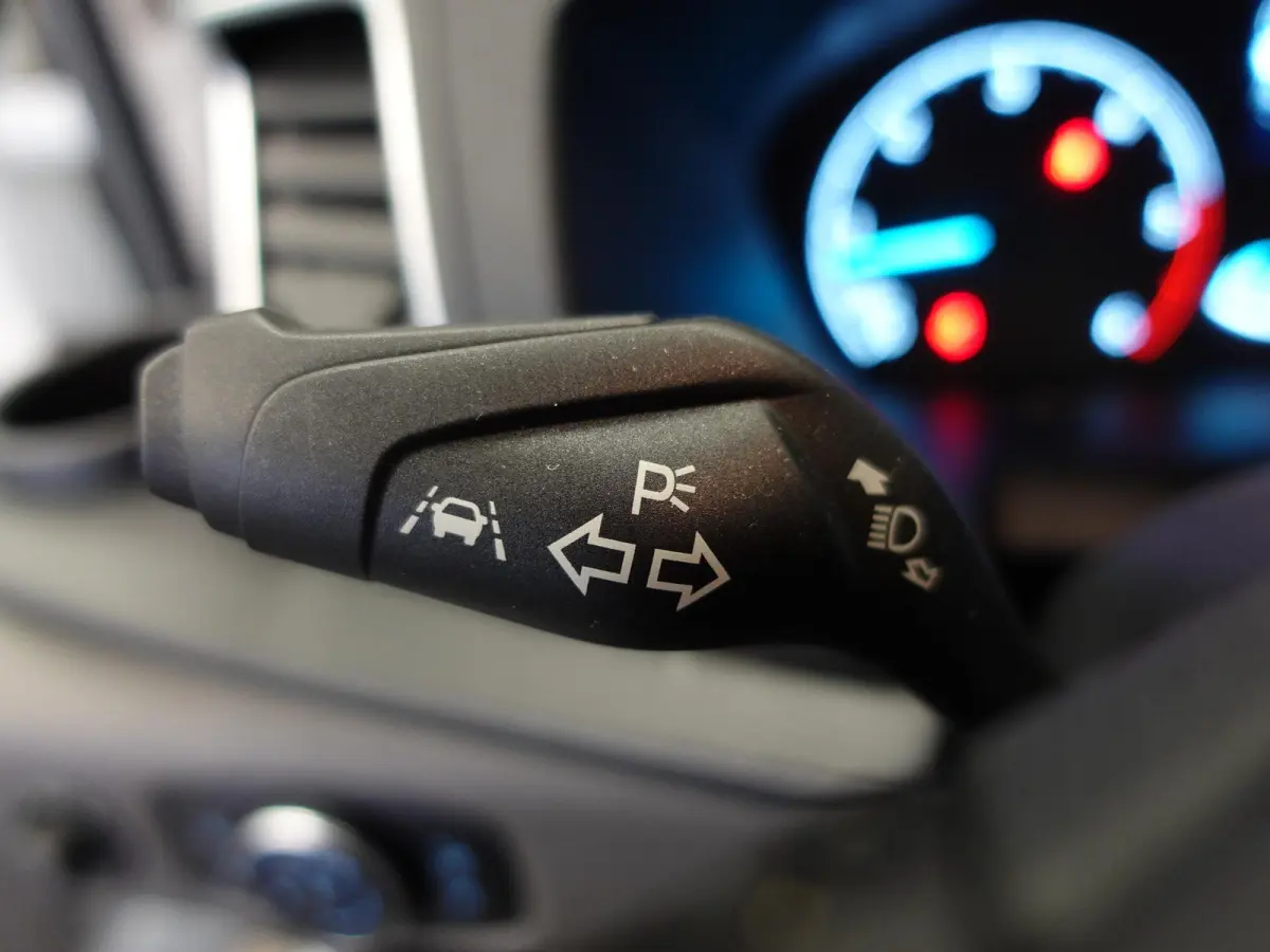 310 2.0 TDCI L2H2 Trend Automaat Airco Navigatie Bluetooth Camera Cruise Control