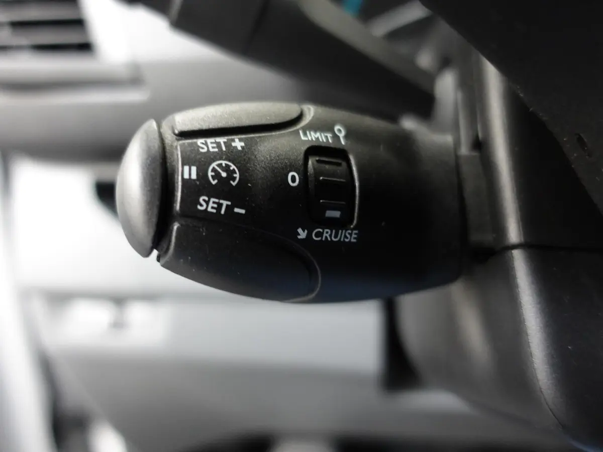 L3H1 Edition 75 kWh Automaat Airco Navi Cruise Control WLTP 317 km actieradius