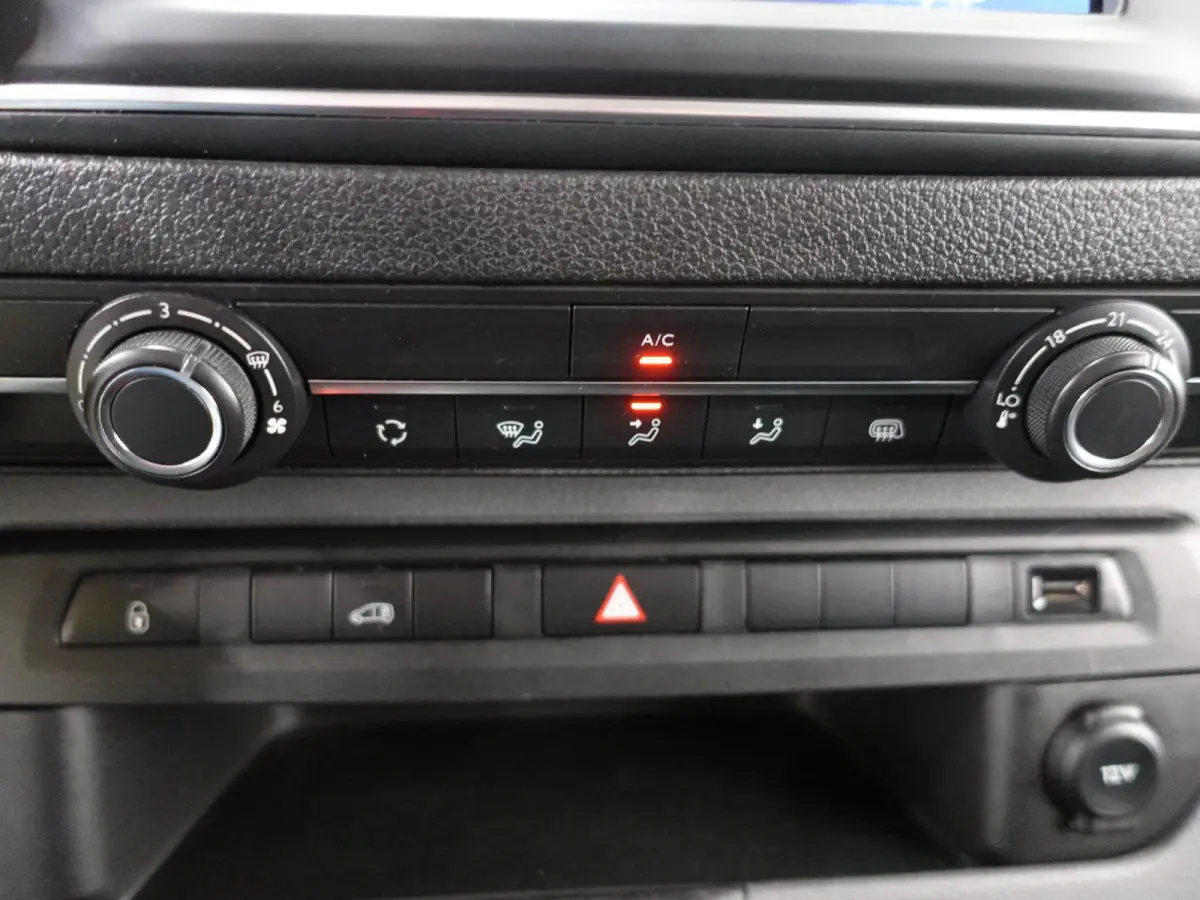 L3H1 Edition 75 kWh Automaat Airco Navi Cruise Control WLTP 317 km actieradius