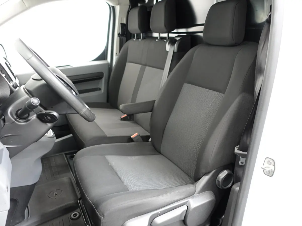 L3H1 Edition 75 kWh Automaat Airco Navi Cruise Control WLTP 317 km actieradius