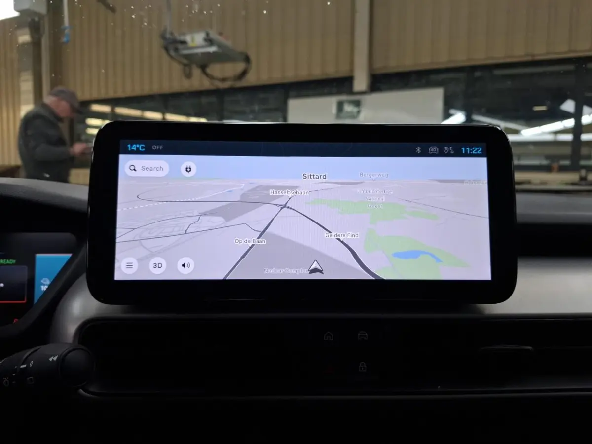 Summit 54 kWh | Fase 3 laden | SOH 96% | Infotainment & Convenience Pack | NL auto | Apple carplay |