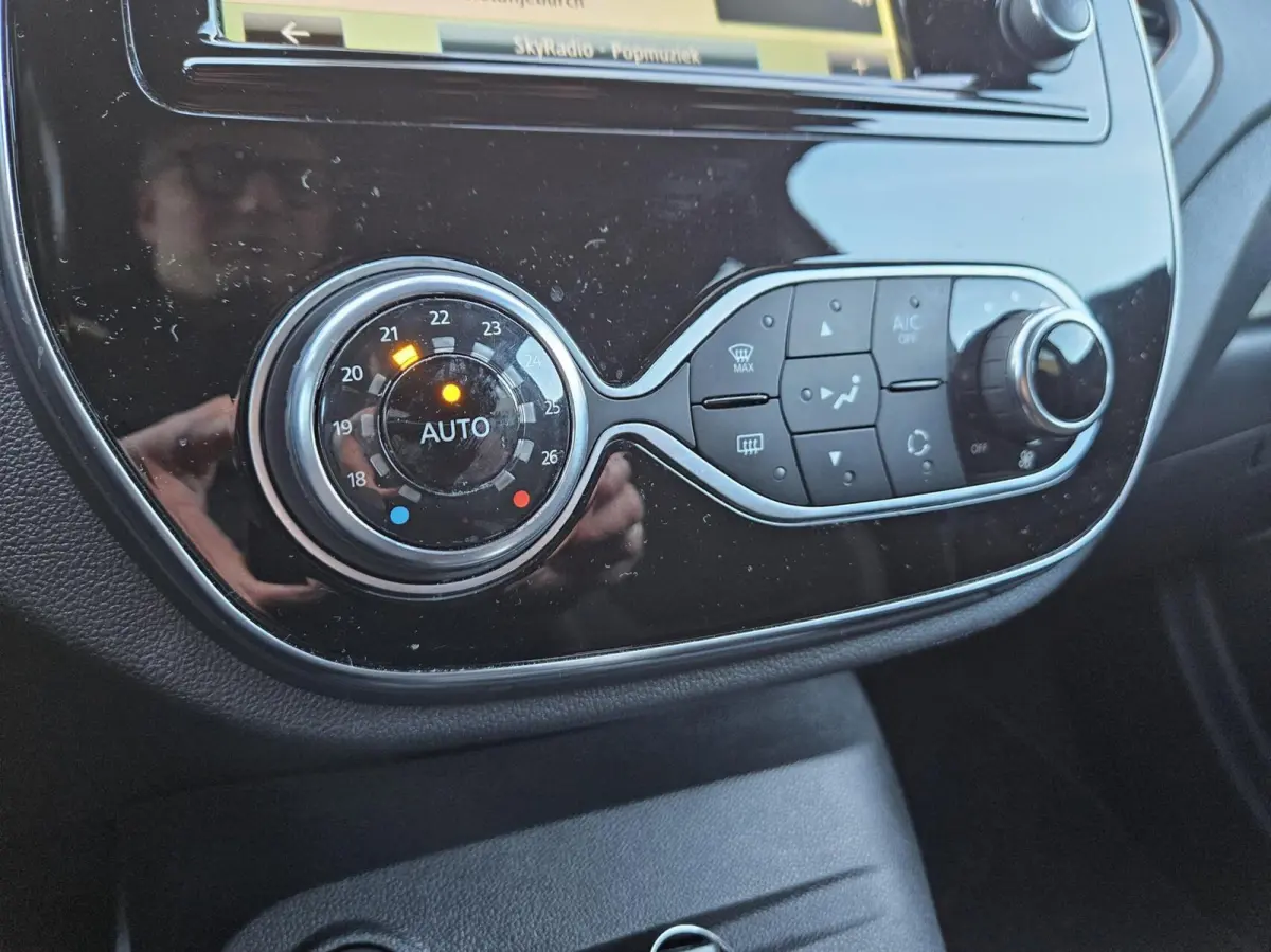 1.3 TCe Intens Automaat | Apple / Android| NAP