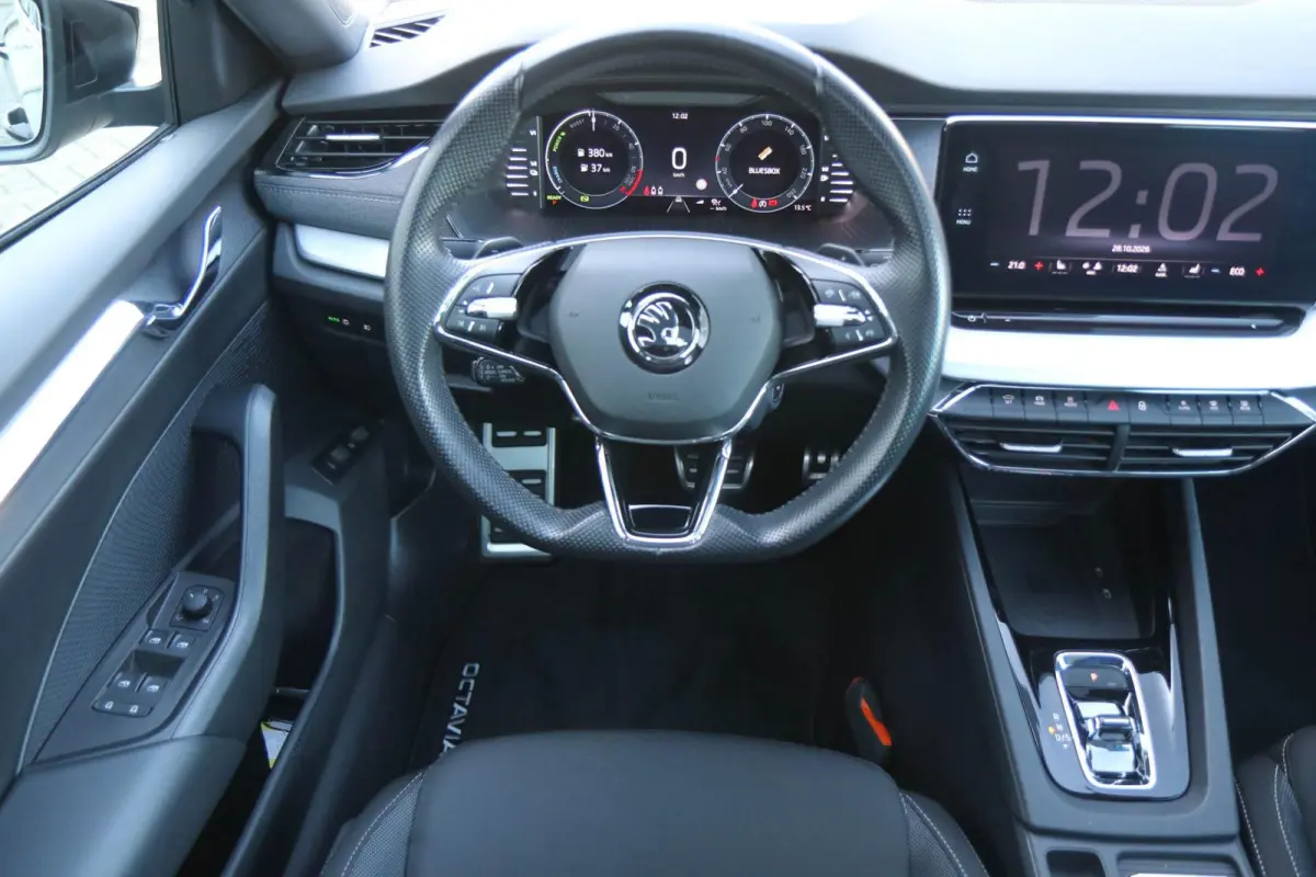 1.4 TSI 204pk iV PHEV Sportline Business | SoH 93% | Panoramadak | Stoelverwarming | Head-up Display | Achteruitrijcamera