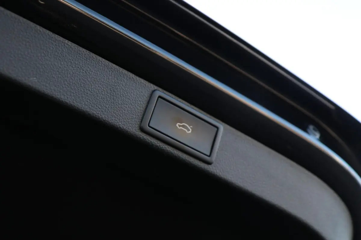 1.4 TSI 204pk iV PHEV Sportline Business | SoH 93% | Panoramadak | Stoelverwarming | Head-up Display | Achteruitrijcamera