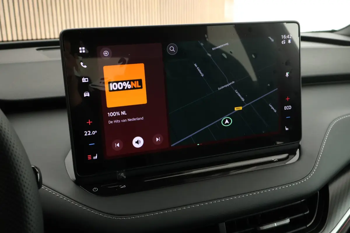 85 286pk Sportline Trekhaak Camera Warmtepomp Stoelverwarming Keyless Navigatie