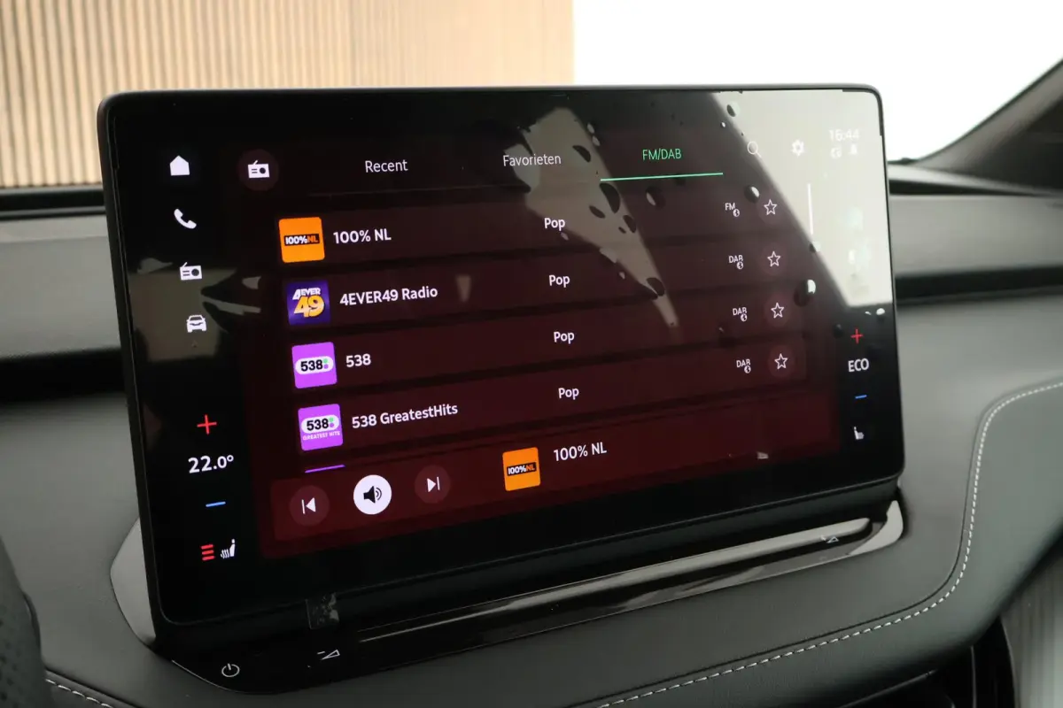 85 286pk Sportline Trekhaak Camera Warmtepomp Stoelverwarming Keyless Navigatie