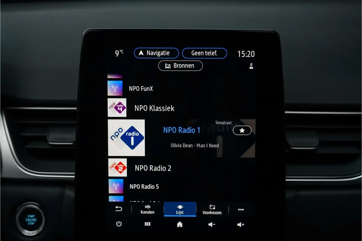 1.6 E-Tech Plug-in Hybrid 160 Intens CarPlay ACC Camera Trekhaak 17"