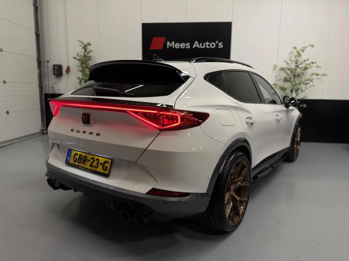 VZ 2.0 TSI 4DRIVE 460PK|Pano|Leer|Custom|20"