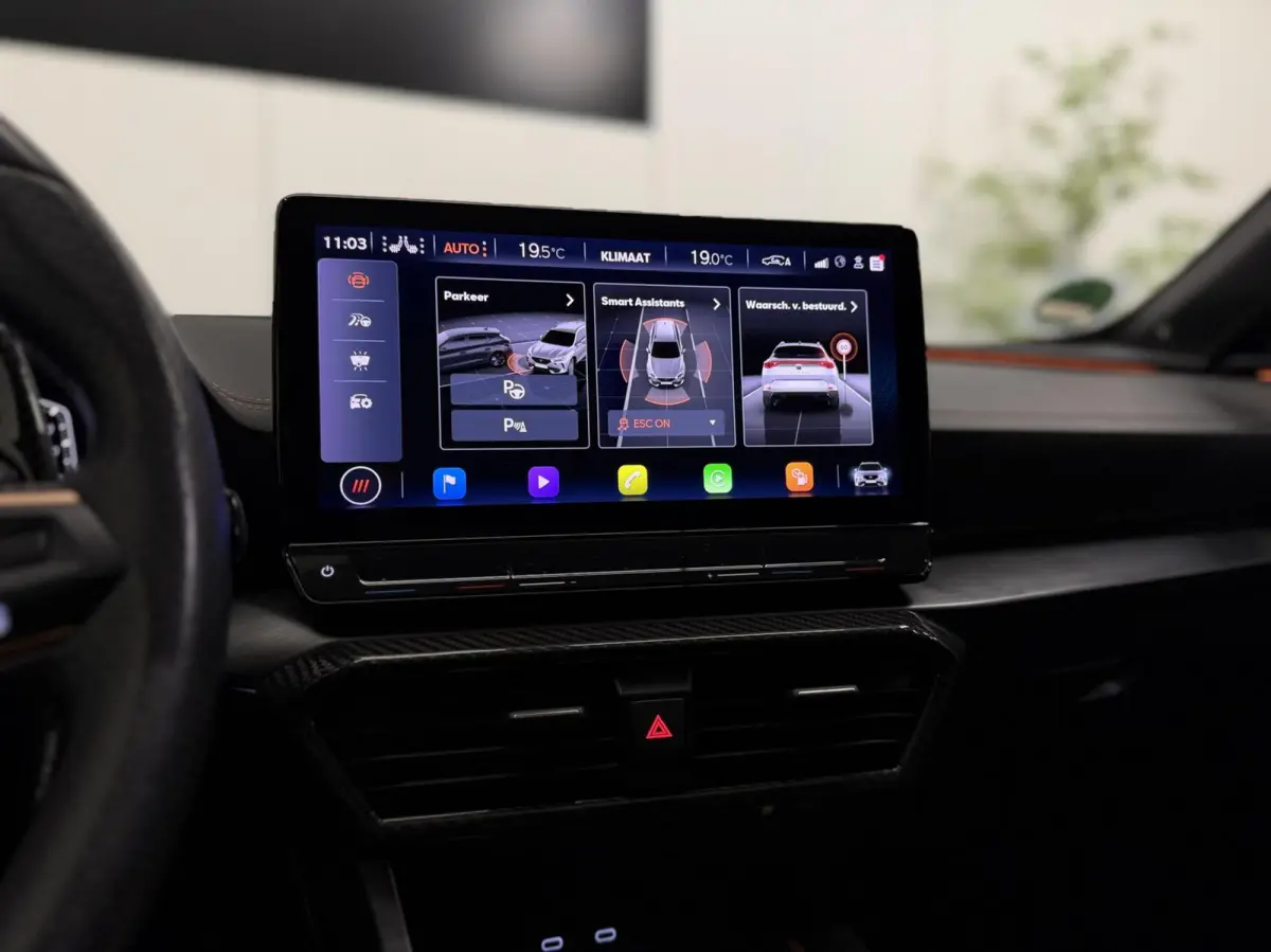 VZ 2.0 TSI 4DRIVE 460PK|Pano|Leer|Custom|20"